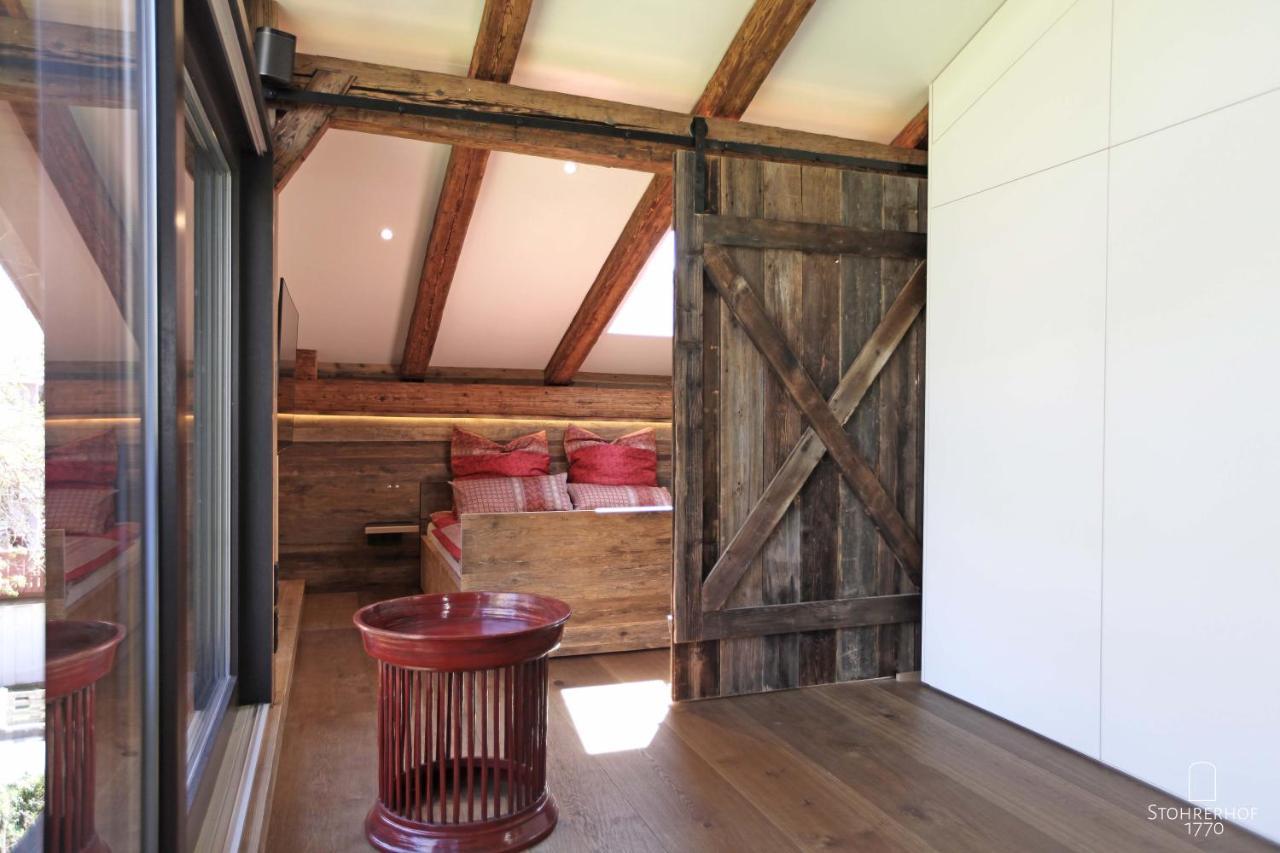 5 Sterne Penthouse-Loft Gut Stohrerhof Bis 4 Personen Dießen am Ammersee المظهر الخارجي الصورة