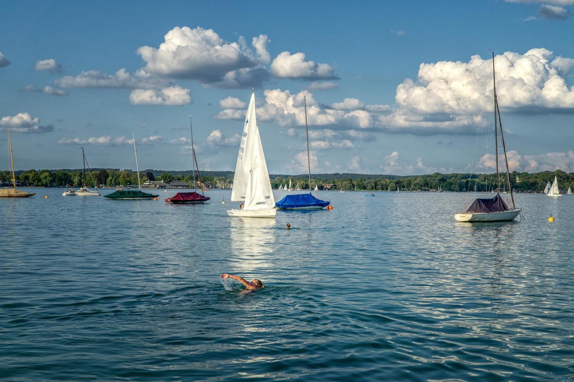 5 Sterne Penthouse-Loft Gut Stohrerhof Bis 4 Personen Dießen am Ammersee المظهر الخارجي الصورة