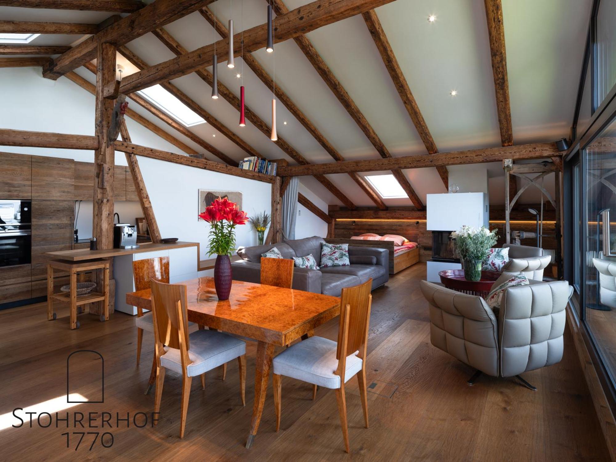 5 Sterne Penthouse-Loft Gut Stohrerhof Bis 4 Personen Dießen am Ammersee المظهر الخارجي الصورة